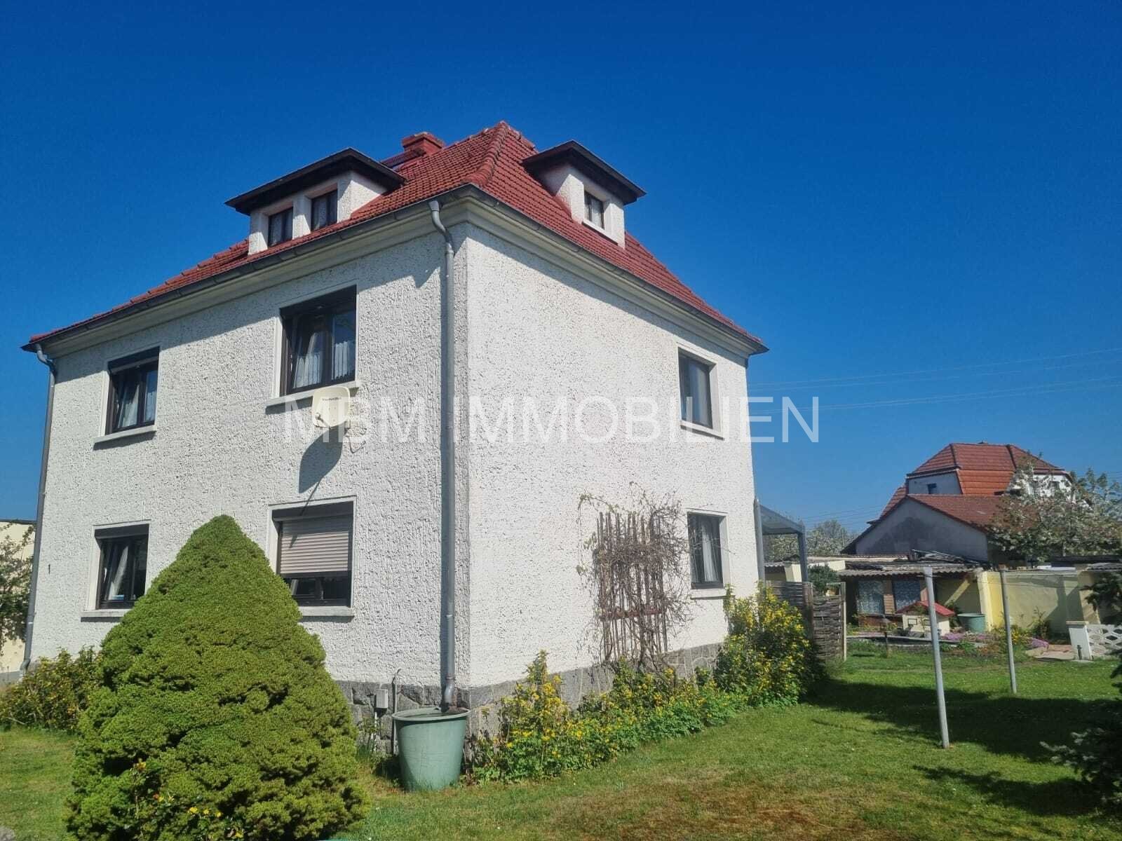 Charmante Stadtvilla mit viel Potenzial in ruhiger Lage von Schwepnitz Charmante Stadtvilla mit viel Potenzial in ruhiger Lage von Schwepnitz